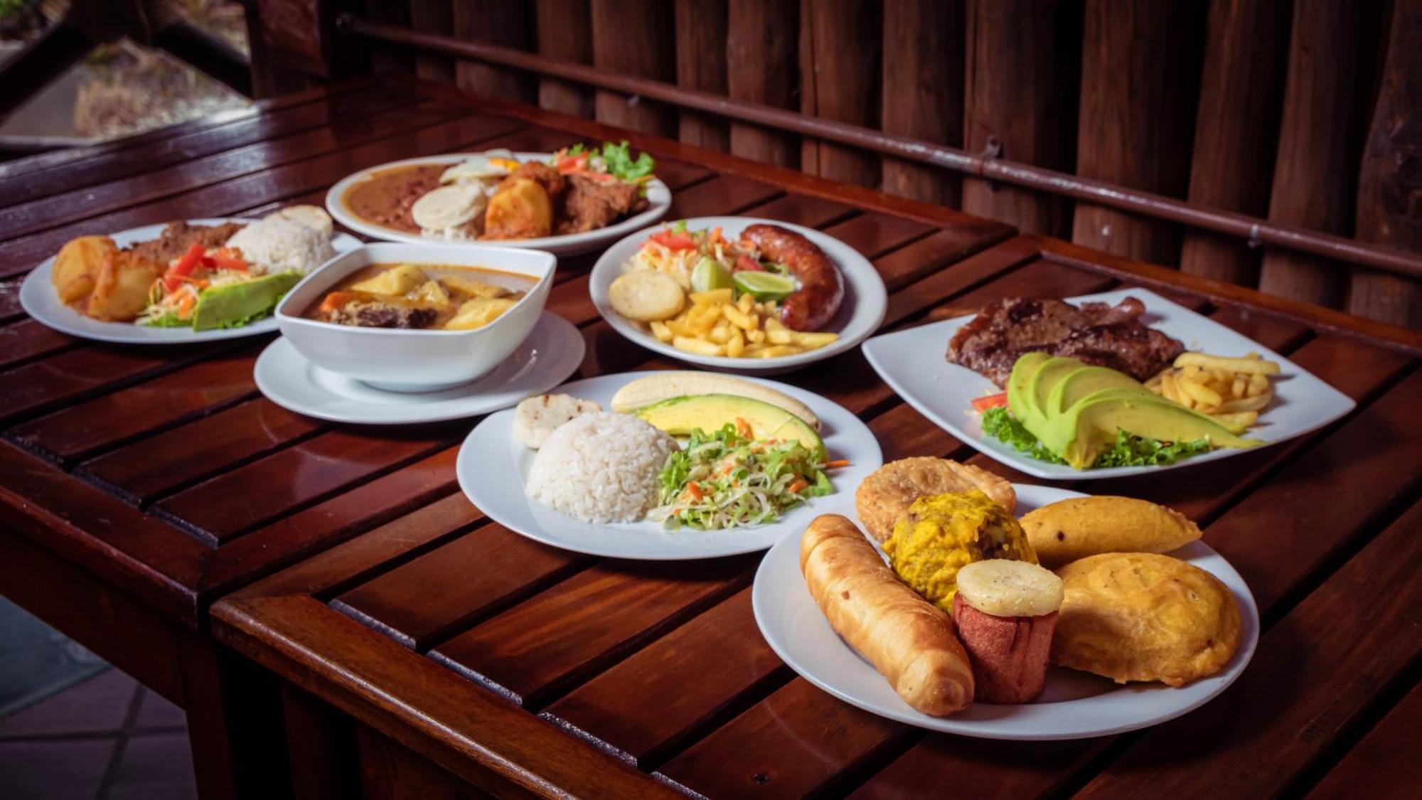Hotel Acuarela Del Rio Santa Fe de Antioquia Luaran gambar