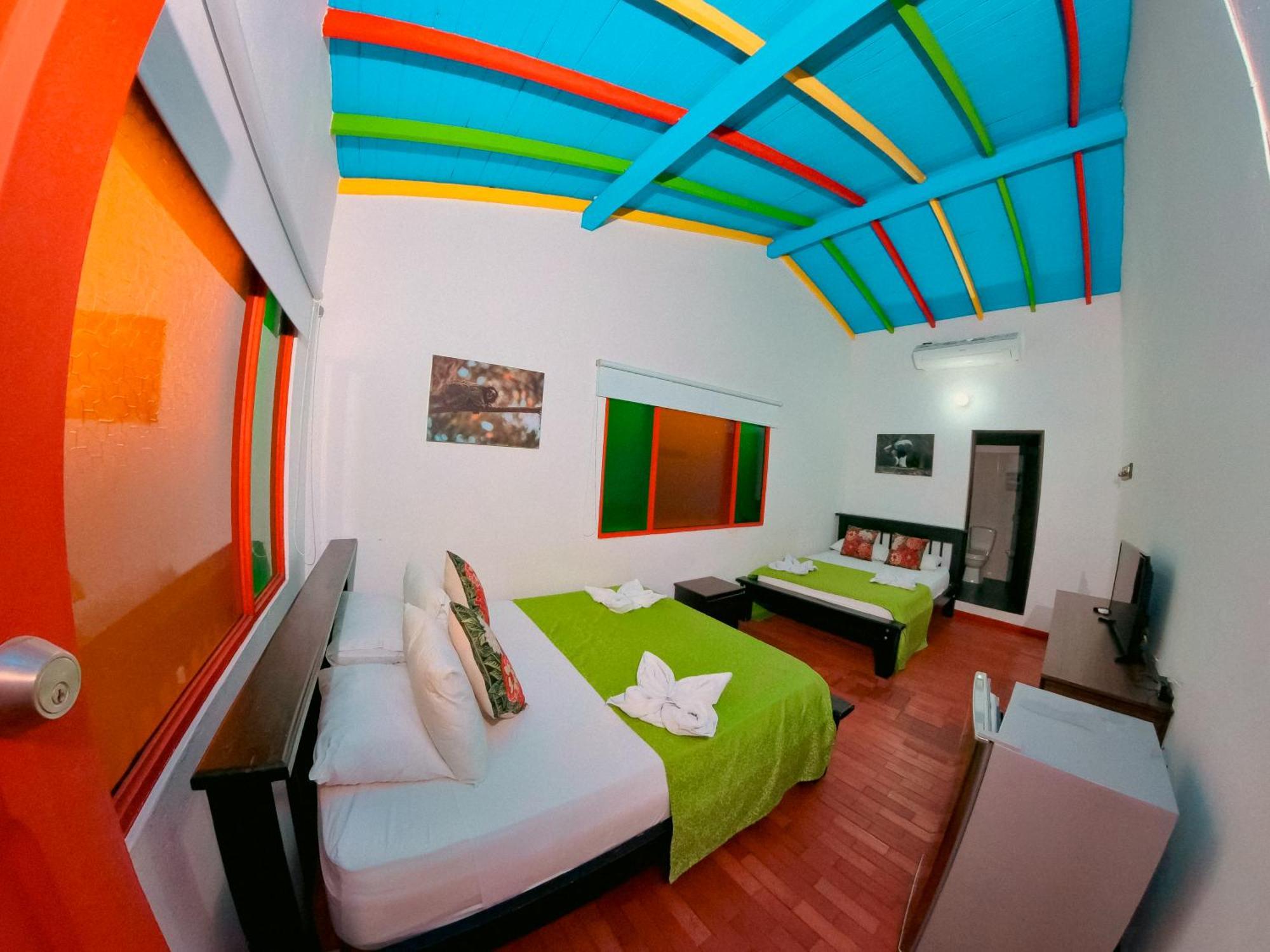 Hotel Acuarela Del Rio Santa Fe de Antioquia Luaran gambar